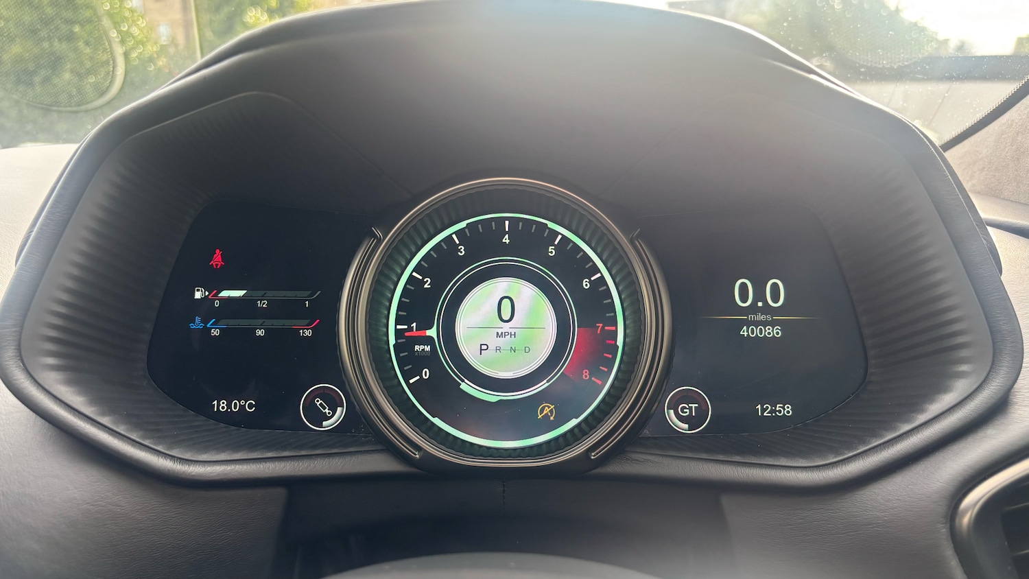 Used Aston Martin DB11 2020 for sale - 77655973: Photo 6