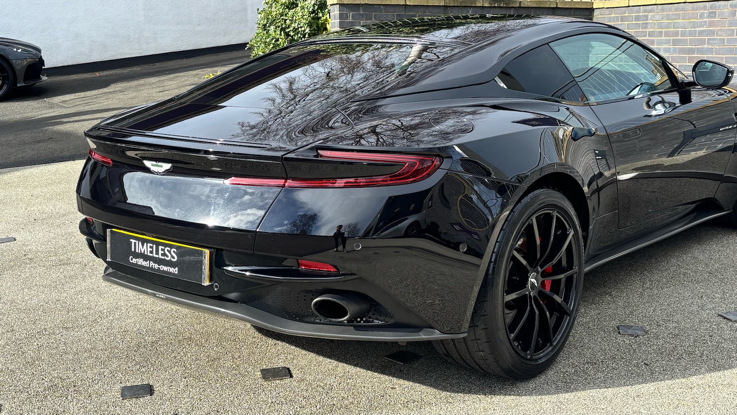 Used Aston Martin DB11 2020 for sale - 77655973: Photo 8