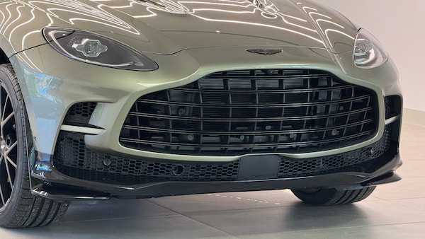 Used Aston Martin DBX 2025 for sale - 76257908: Photo 15