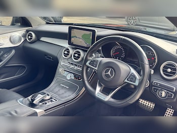 Used Mercedes-Benz C Class 2018 for sale - 77643500: Photo