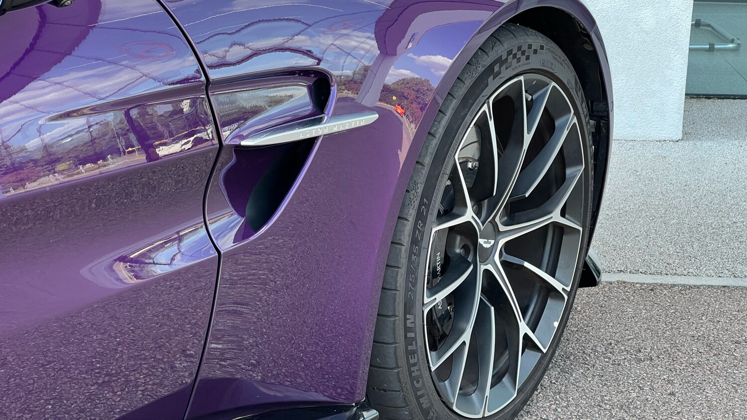 Used Aston Martin Vantage 2024 for sale - 77906321: Photo 9