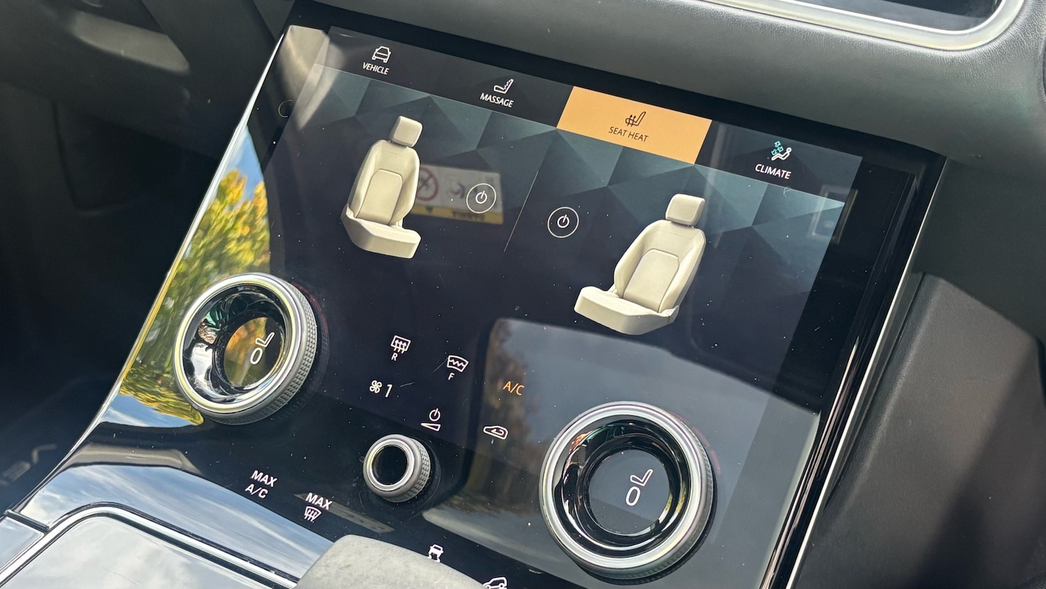Used Land Rover Range Rover Velar 2021 for sale - 75925311: Photo 25