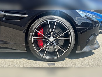 Used Aston Martin Vanquish 2014 for sale - 79301843: Photo