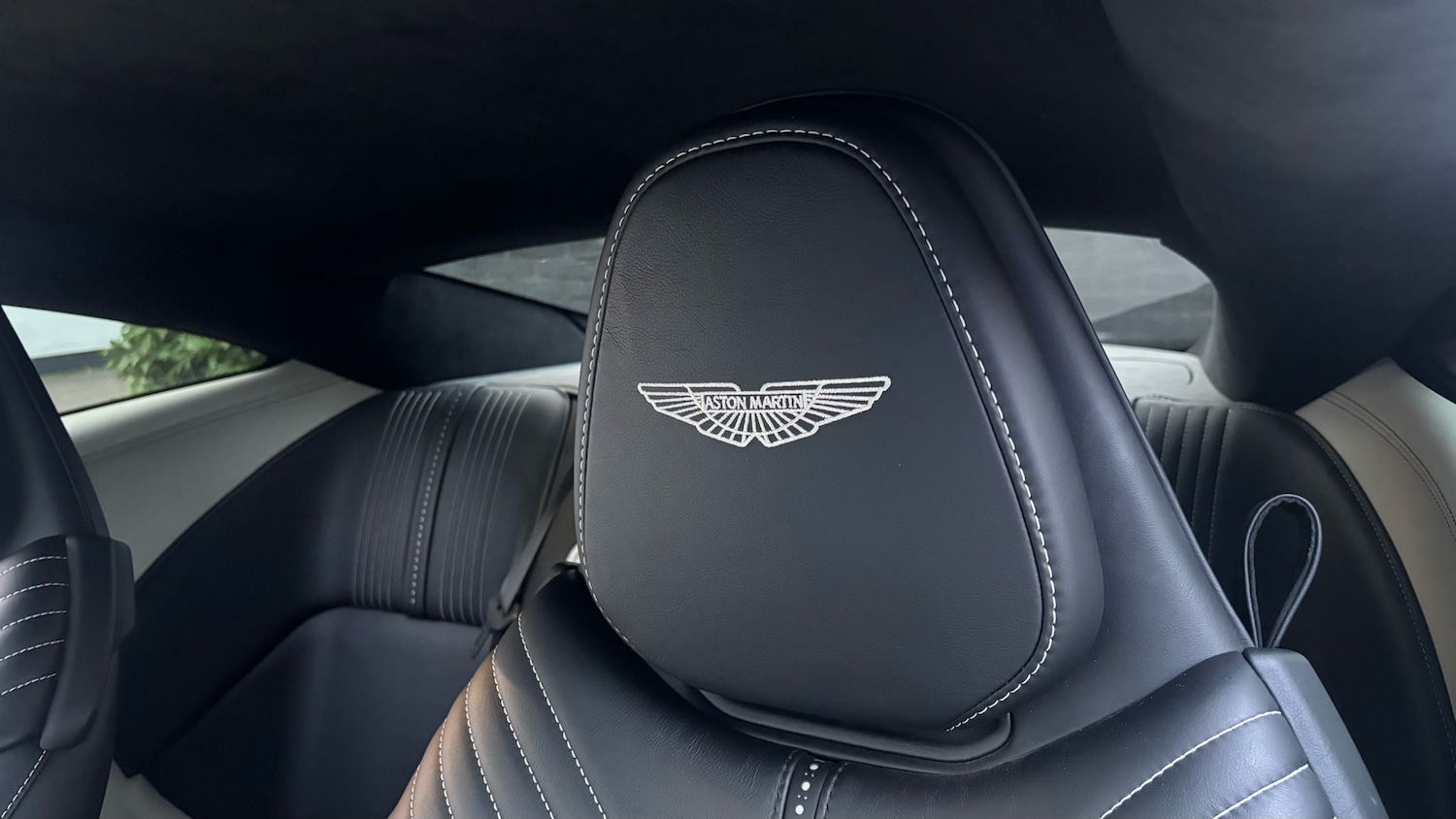 Used Aston Martin DB11 for sale - 77807274: Photo 5