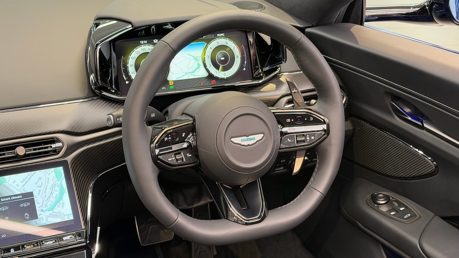 Used Aston Martin Vantage for sale - 77370556: Photo 11