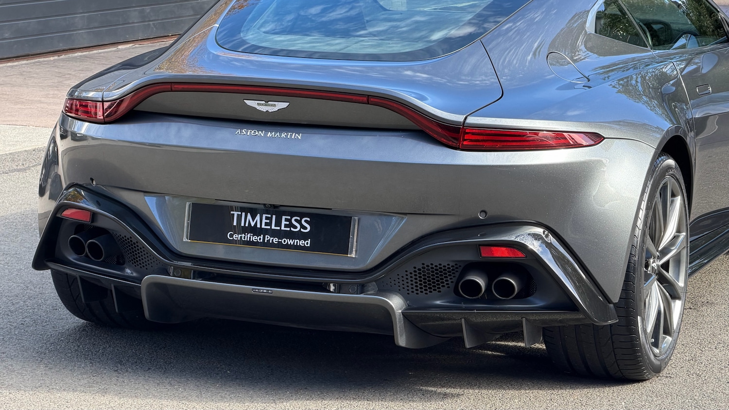 Used Aston Martin Vantage for sale - 76149106: Photo 8