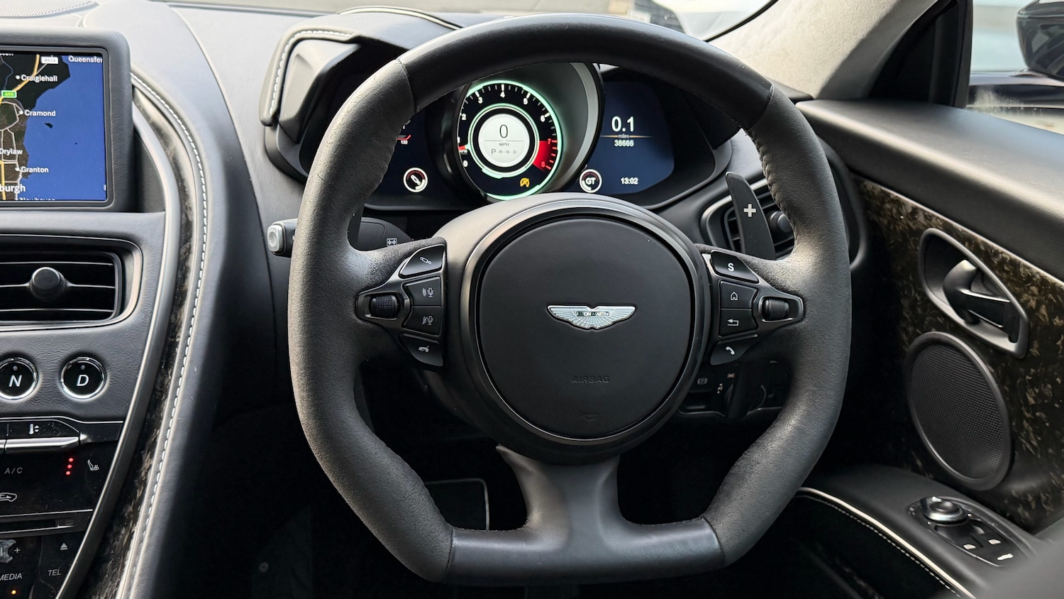 Used Aston Martin DBS 2019 for sale - 77065531: Photo 11