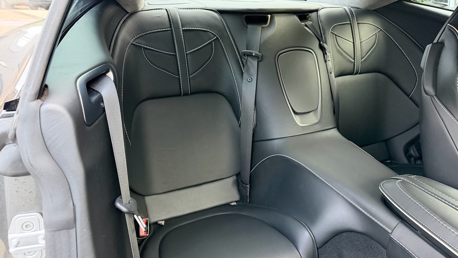 Used Aston Martin DBS 2019 for sale - 77065531: Photo 17