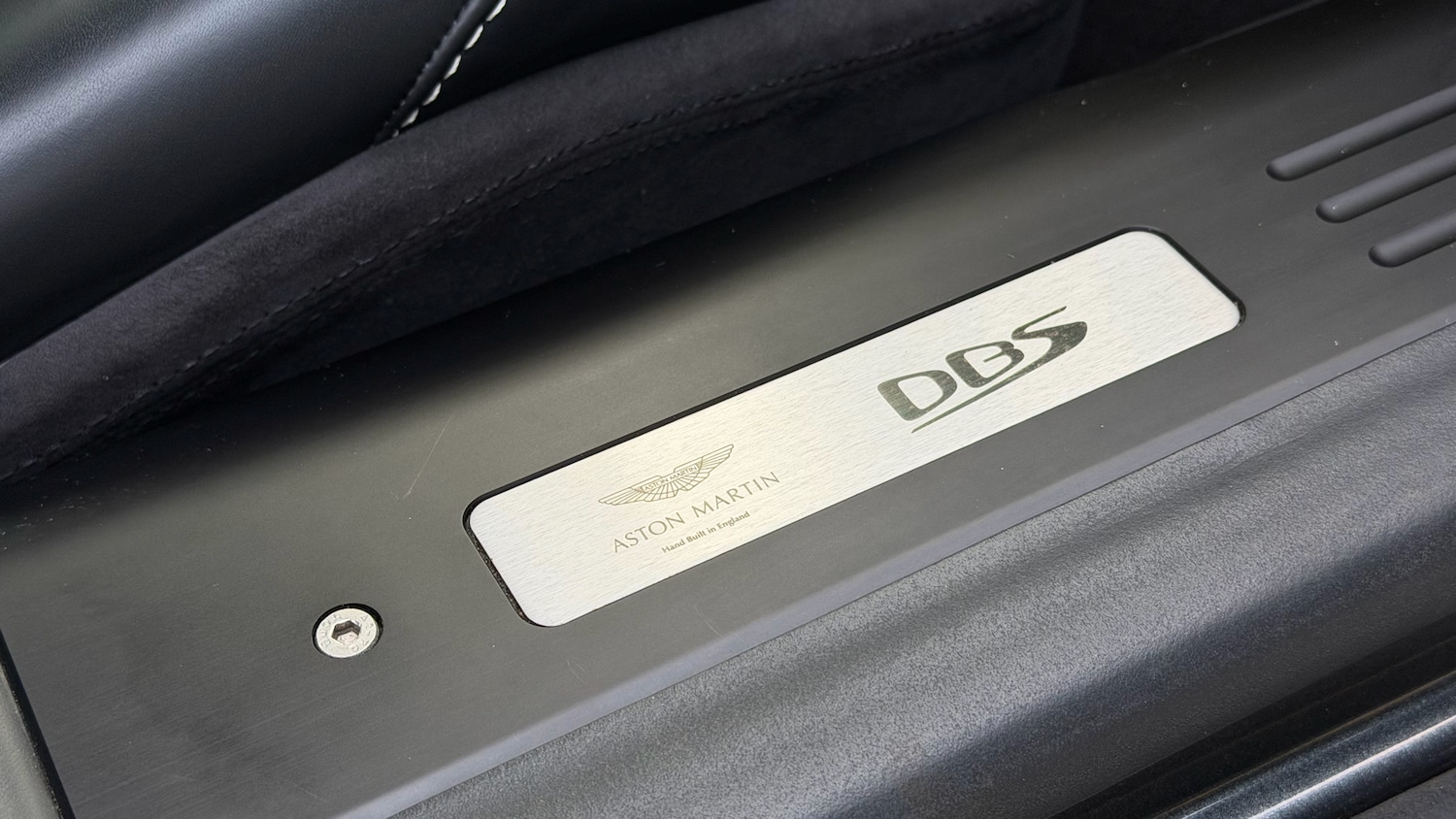 Used Aston Martin DBS 2019 for sale - 77065531: Photo 19