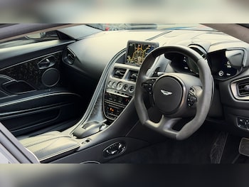 Used Aston Martin DBS 2019 for sale - 77065531: Photo