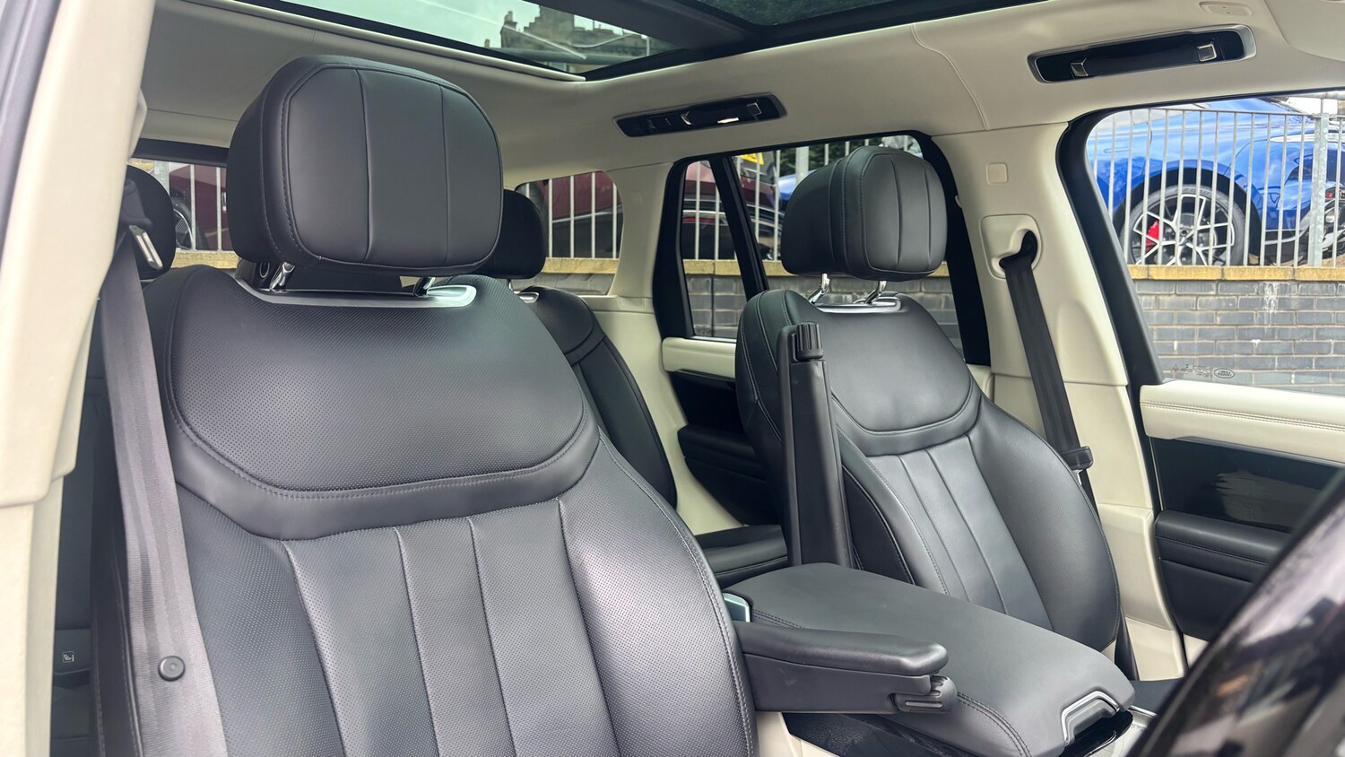 Used Land Rover Range Rover 2023 for sale - 77494644: Photo 12