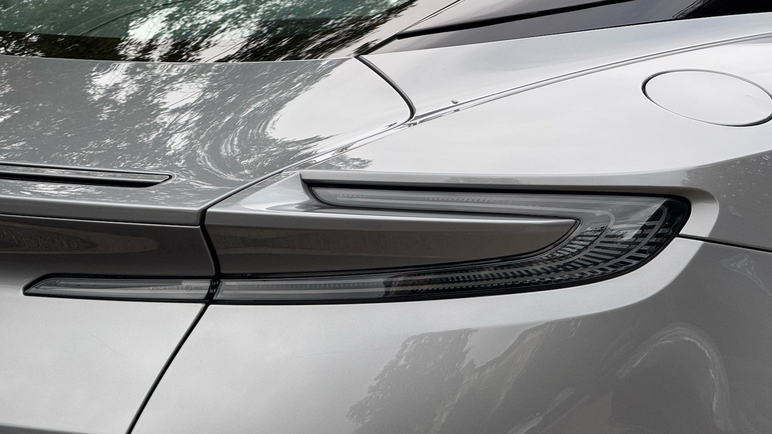 Used Aston Martin DB11 2019 for sale - 76164851: Photo 19