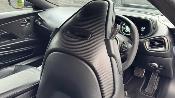 Used Aston Martin DB11 2019 for sale - 76164851: Photo 21