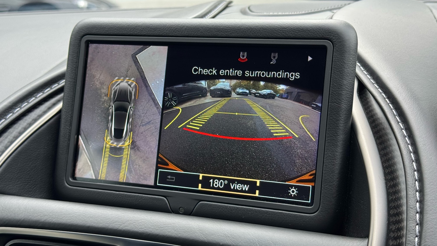 Used Aston Martin DB11 2019 for sale - 76164851: Photo 22