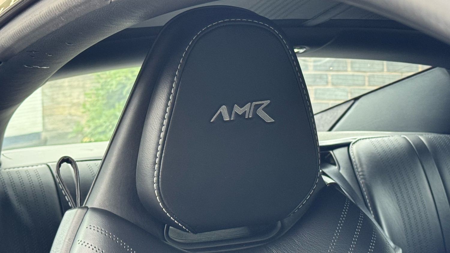 Used Aston Martin DB11 2019 for sale - 76164851: Photo 5