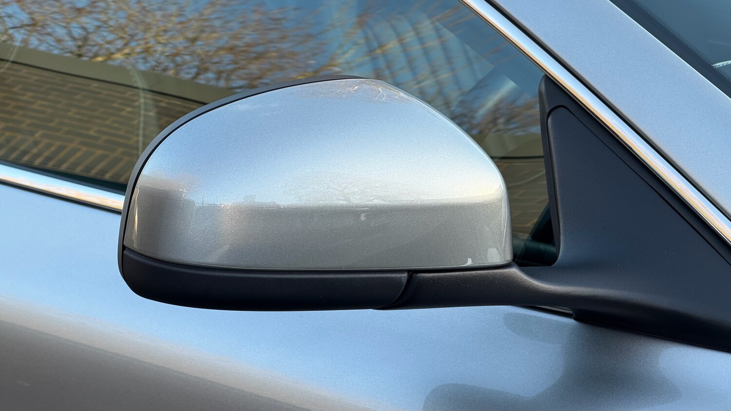 Used Aston Martin DB9 2015 for sale - 77643480: Photo 23