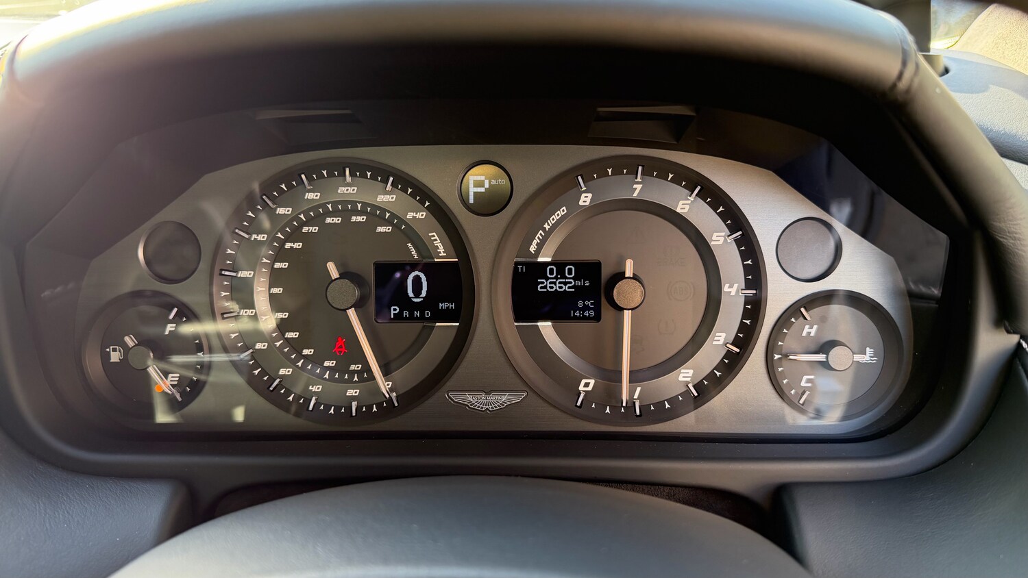 Used Aston Martin DB9 2015 for sale - 77643480: Photo 6