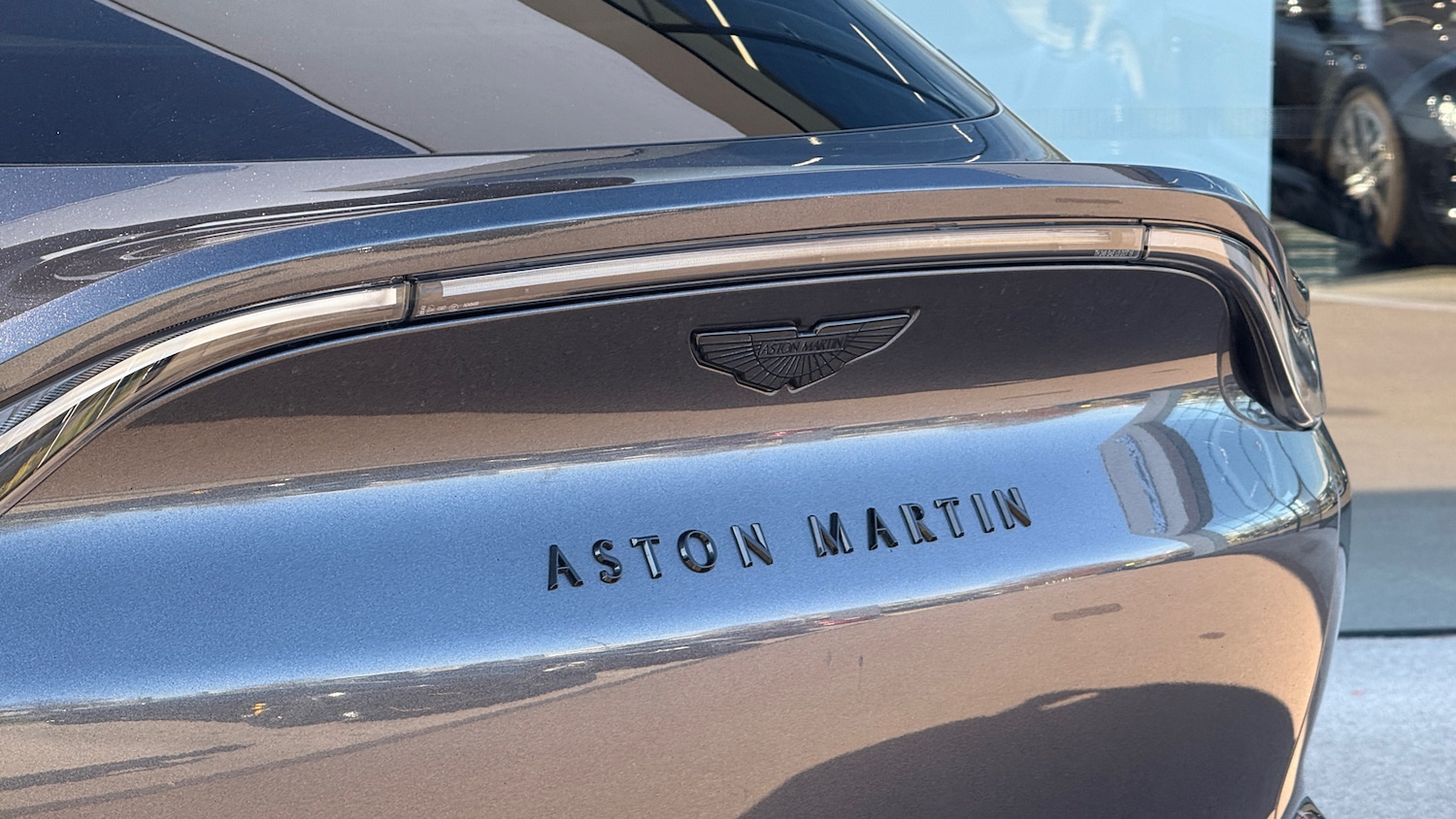 Used Aston Martin DBX for sale - 77837105: Photo 8