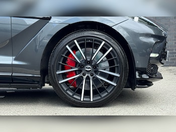 Used Aston Martin DBX 2023 for sale - 75656305: Photo