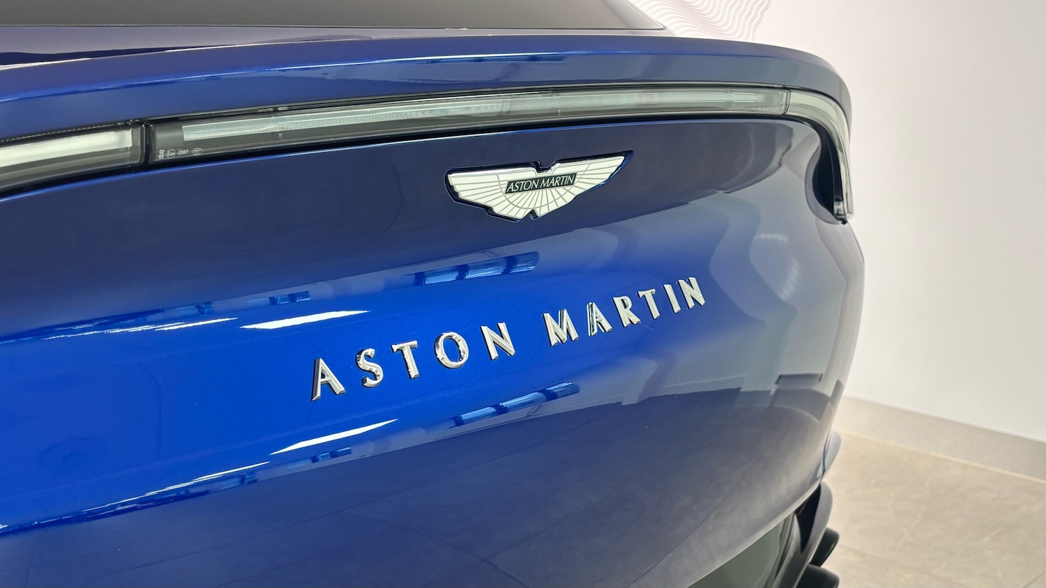 Used Aston Martin DBX for sale - 77303545: Photo 15