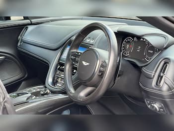 Used Aston Martin DBX 2023 for sale - 79724914: Photo