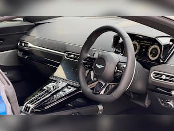 Used Aston Martin Vantage 2026 for sale - 79620657: Photo