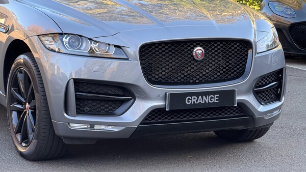 Used Jaguar F-Pace 2020 for sale - 76164878: Photo 16