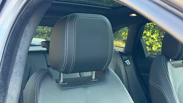 Used Jaguar F-Pace 2020 for sale - 76164878: Photo 5