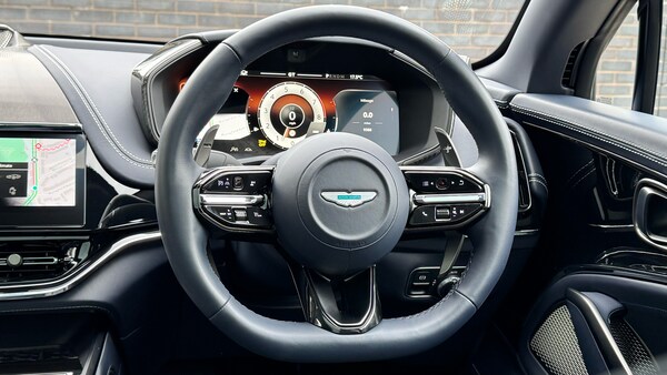 Used Aston Martin DBX 2024 for sale - 76149107: Photo 11