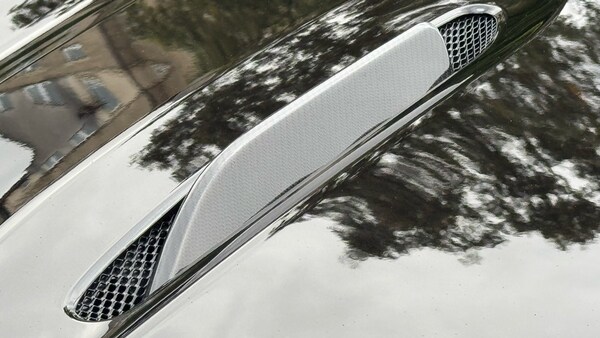 Used Aston Martin DBX 2024 for sale - 76149107: Photo 19