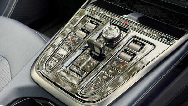 Used Aston Martin DBX 2024 for sale - 76149107: Photo 20