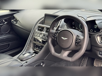 Used Aston Martin DBS 2020 for sale - 76119593: Photo
