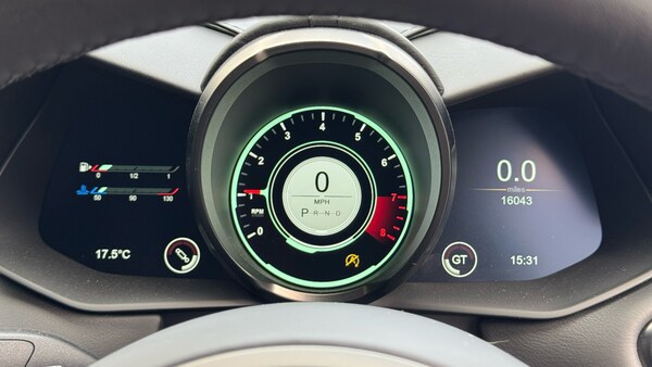 Used Aston Martin DBS 2020 for sale - 76119593: Photo 6