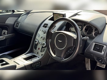 Used Aston Martin Vantage 2017 for sale - 77173269: Photo