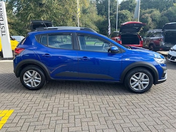 Used Dacia Sandero Stepway for sale - 75985167: Photo 2