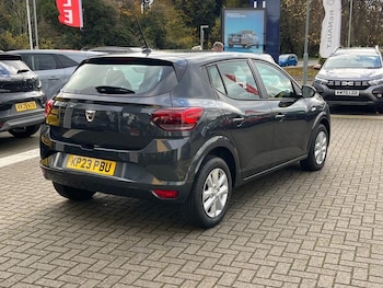 Used Dacia Sandero 2023 for sale - 76234770: Photo