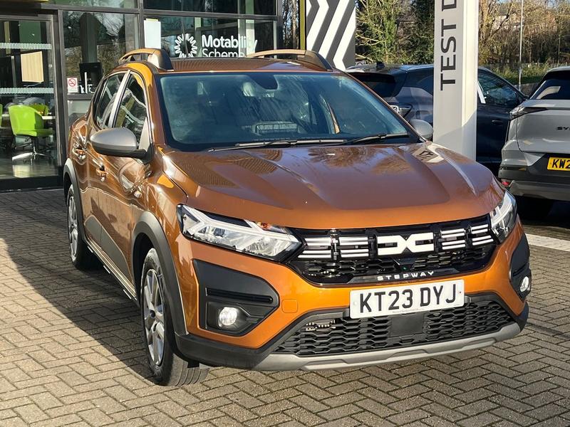 Used Dacia Sandero Stepway 2023 for sale - 76703087: Photo 1