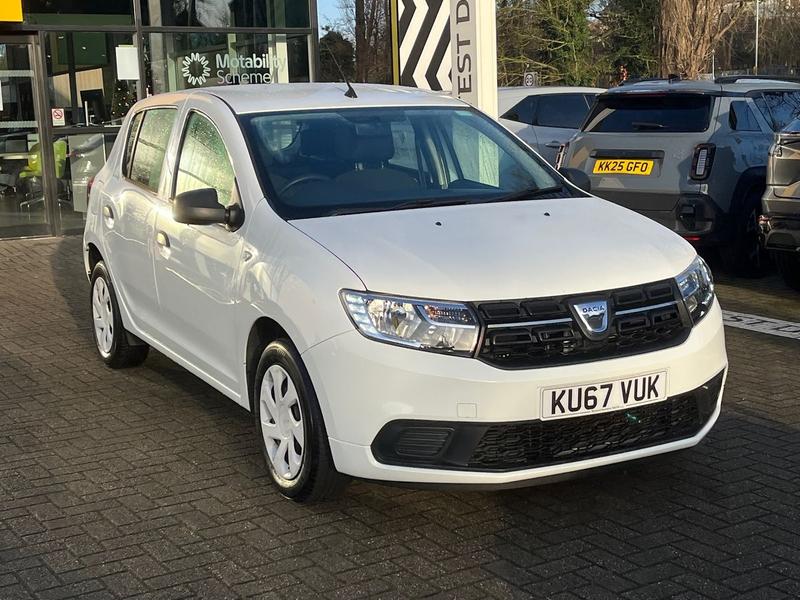 Used Dacia Sandero 2017 for sale - 77006149: Photo 1