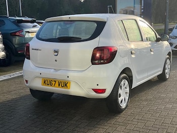 Used Dacia Sandero 2017 for sale - 77006149: Photo