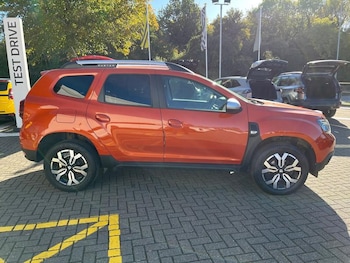 Used Dacia Duster 2022 for sale - 75956068: Photo