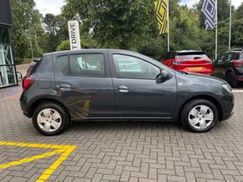 Used Dacia Sandero 2018 for sale - 75207645: Photo