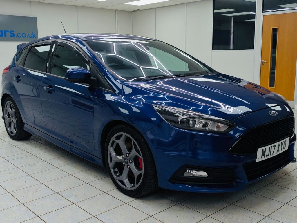 Used Ford Focus 2017 for sale - 77666762: Photo 2