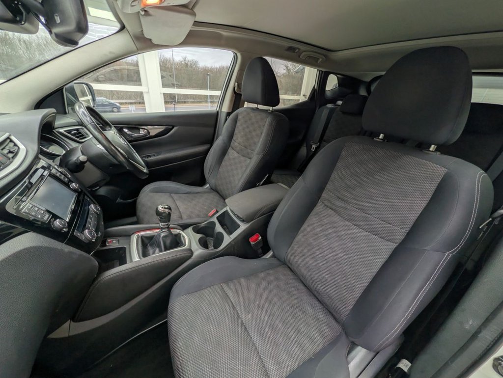 Used Nissan Qashqai 2014 for sale - 77666887: Photo 14