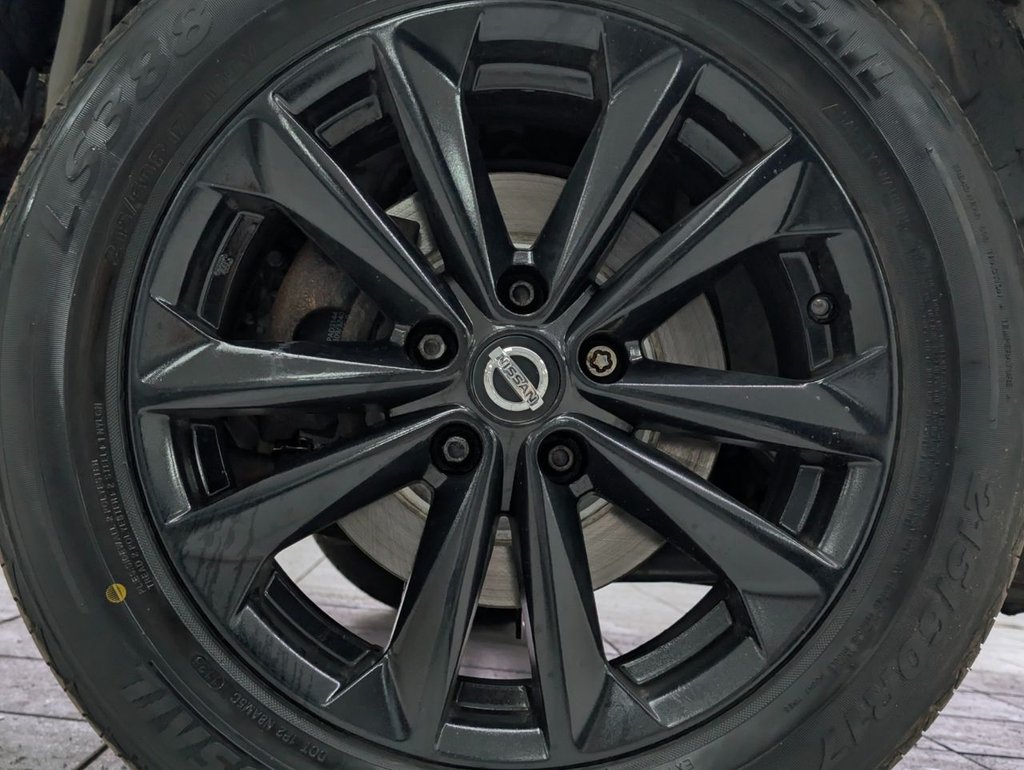 Used Nissan Qashqai 2014 for sale - 77666887: Photo 30