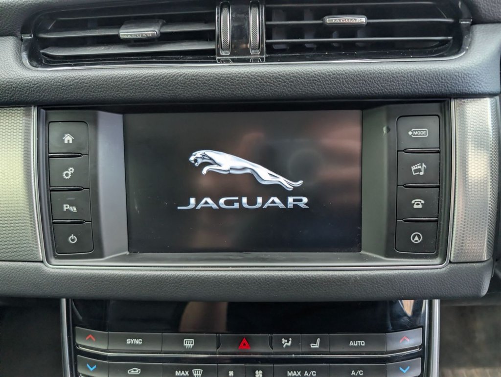 Used Jaguar XF 2017 for sale - 77734060: Photo 21