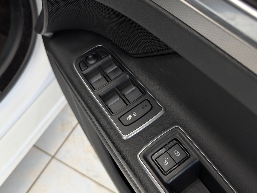 Used Jaguar XF 2017 for sale - 77734060: Photo 36