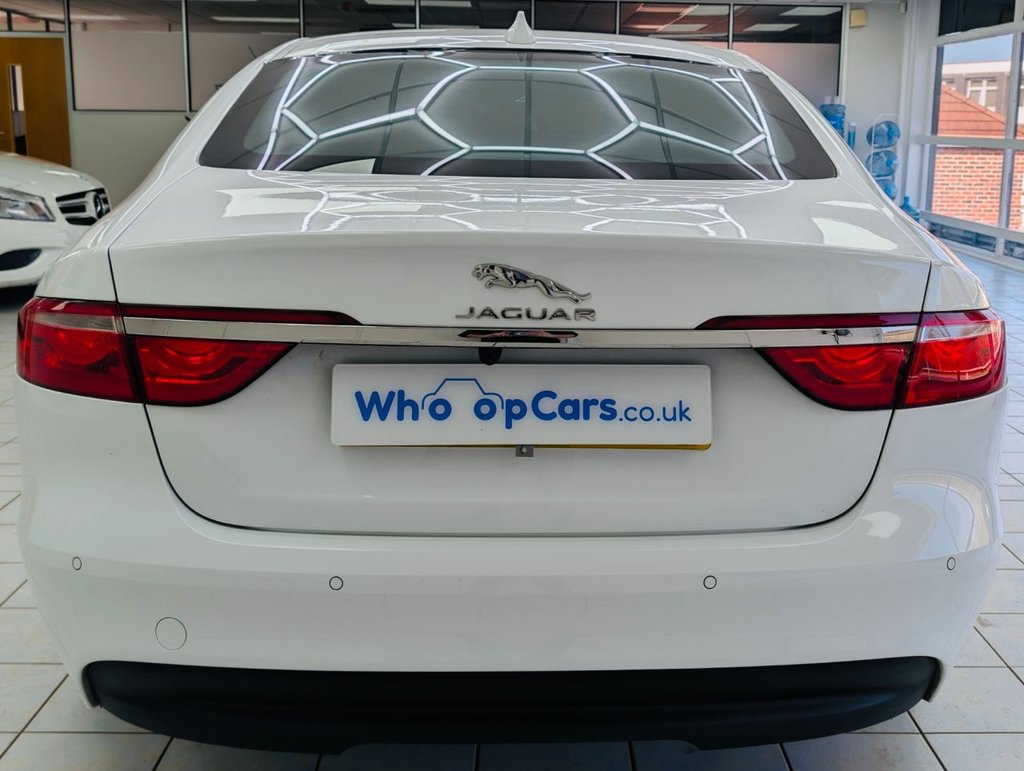 Used Jaguar XF 2017 for sale - 77734060: Photo 4