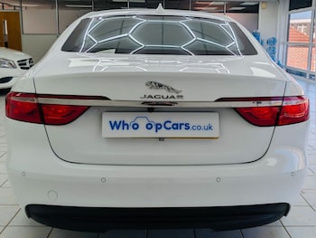 Used Jaguar XF 2017 for sale - 77734060: Photo