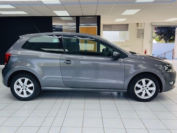 Used Volkswagen Polo 2014 for sale - 79250026: Photo
