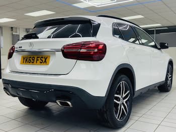 Used Mercedes-Benz GLA 2019 for sale - 79876001: Photo